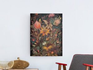 Tableau floral vibrant avec des détails de fleurs aux couleurs chaudes et élégantes, parfait pour la décoration intérieure.